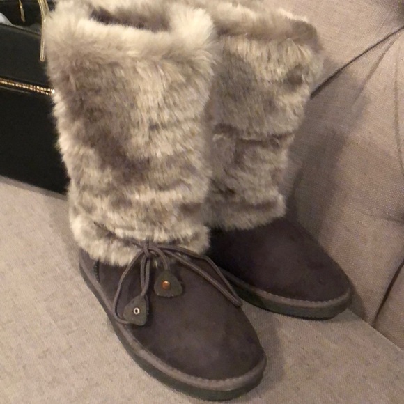 JustFab Shoes - JustFab New Gray size 6 boots